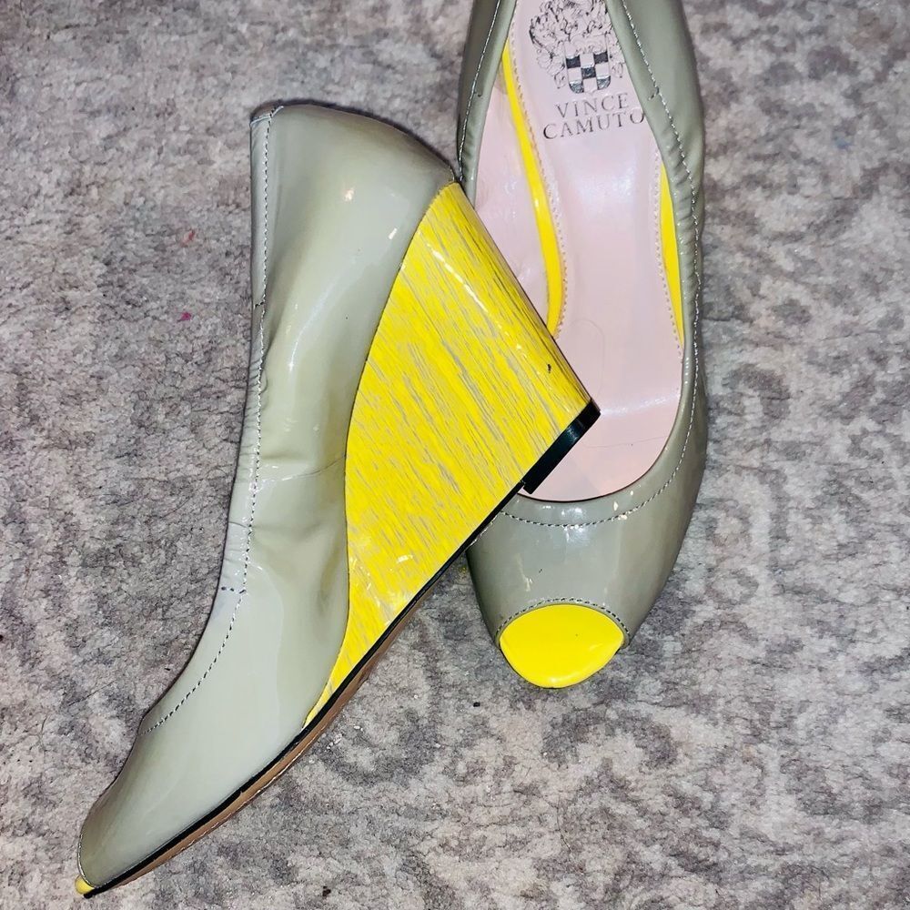 Vince Camuto Grey & Yellow Peek Toe Wedges